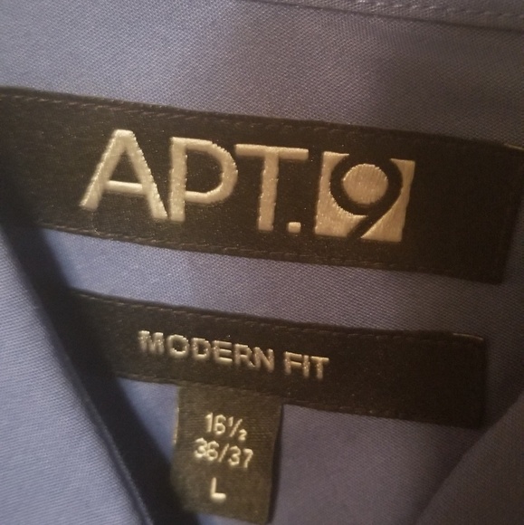 Button down - Picture 2 of 2